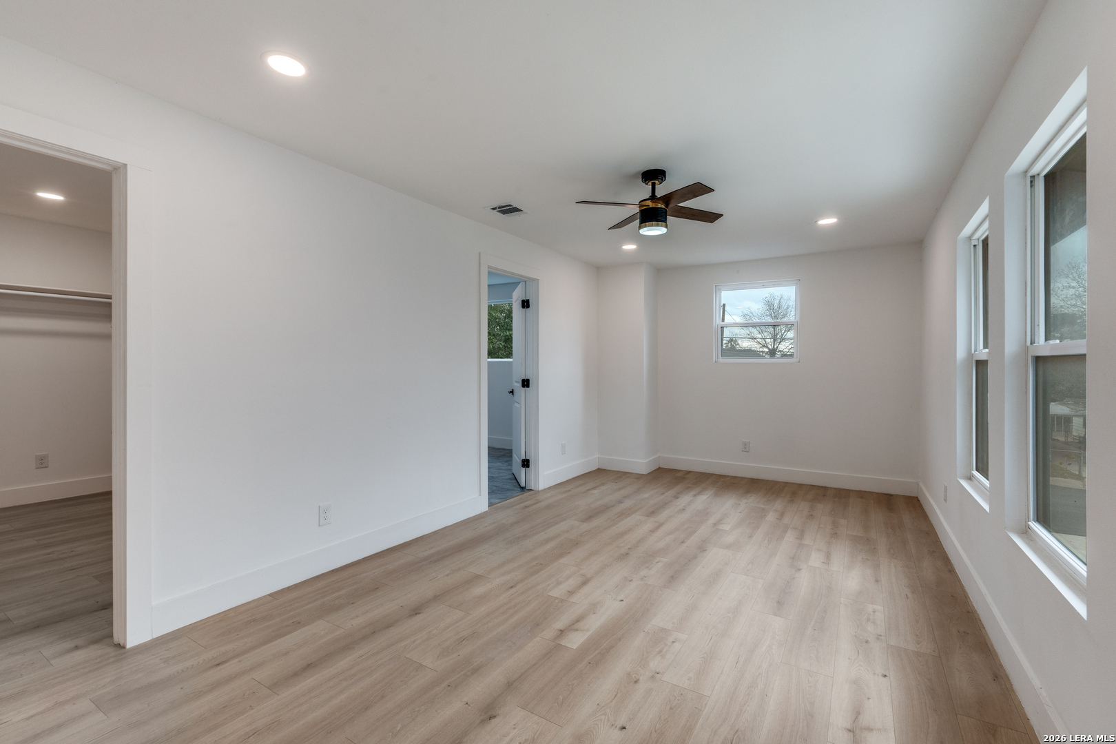 323 E Lambert