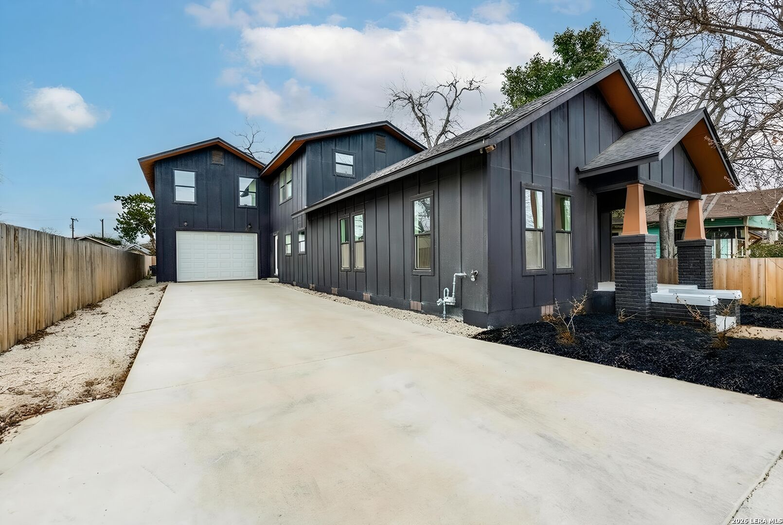 323 E Lambert