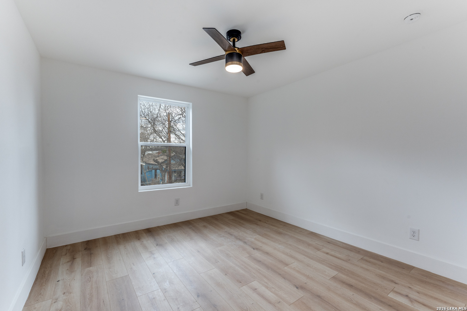 323 E Lambert