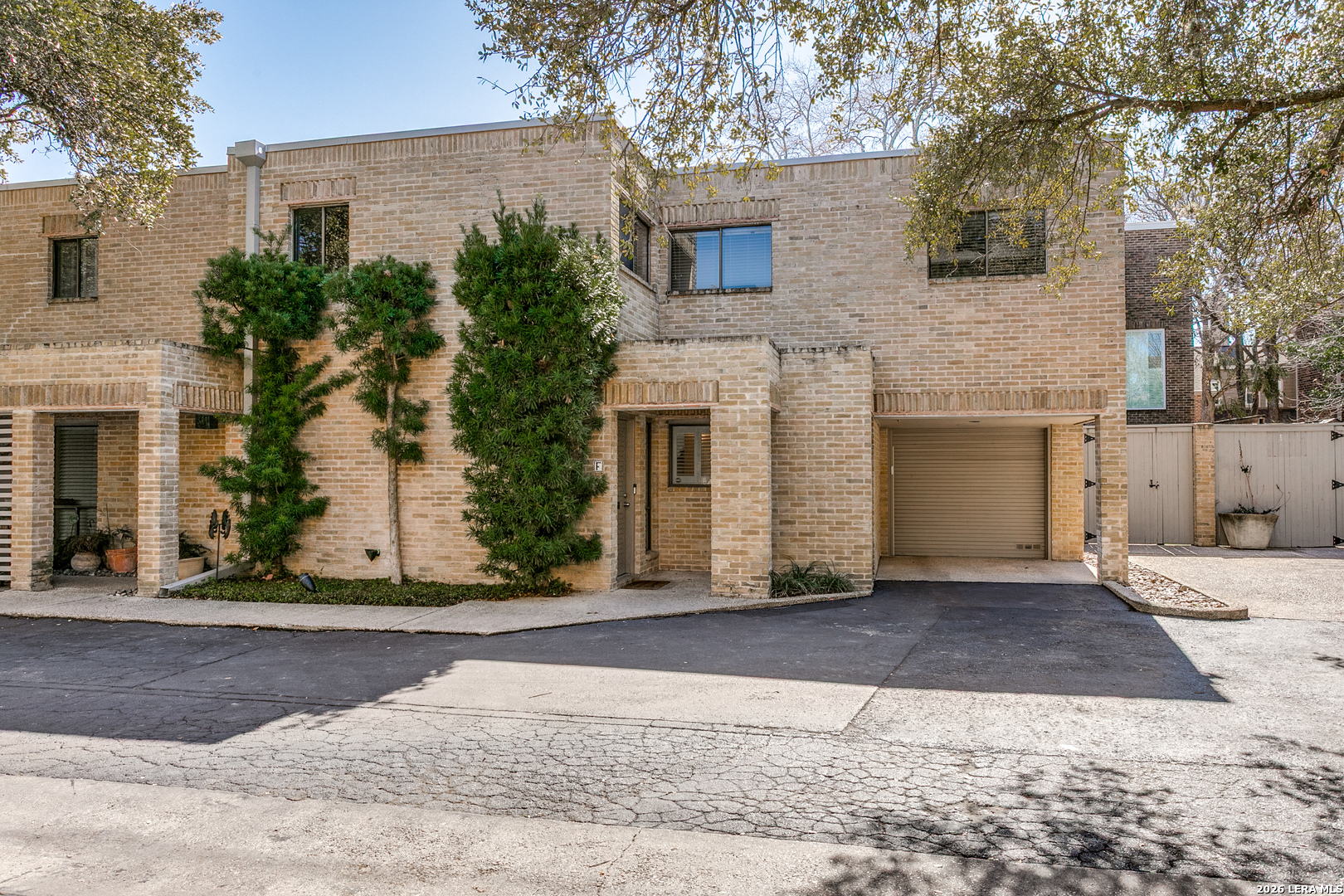 8123 N New Braunfels F