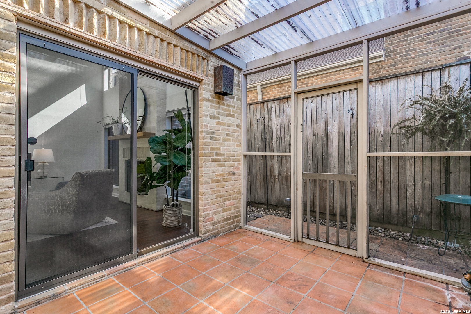 8123 N New Braunfels F