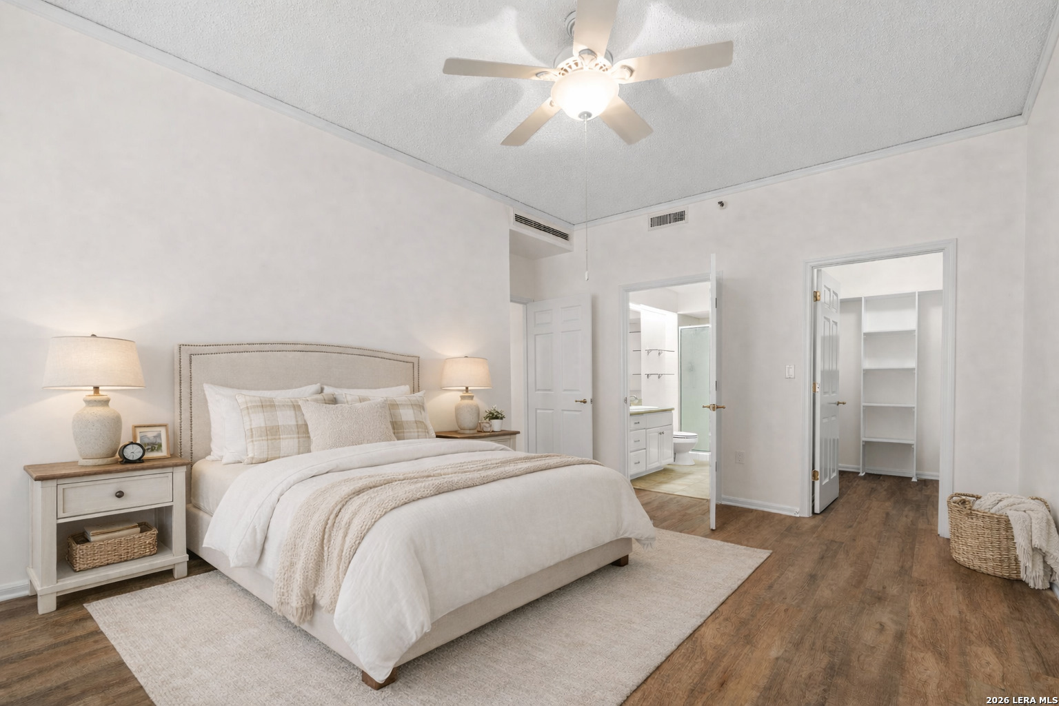 1 Towers Park Ln 1810