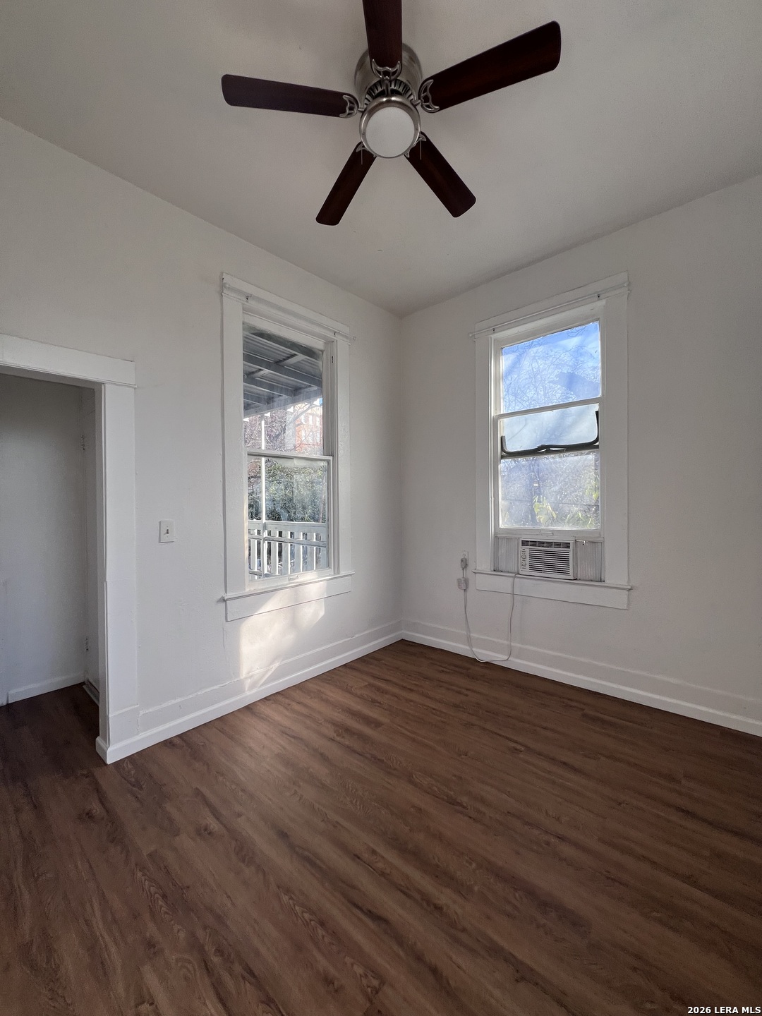 420 W Magnolia Ave 4