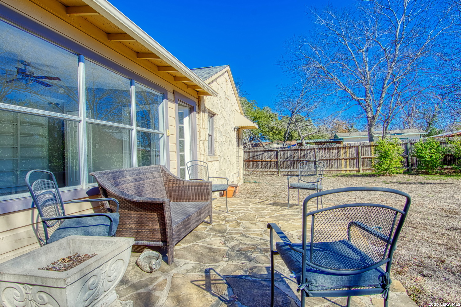204 Lovera Blvd