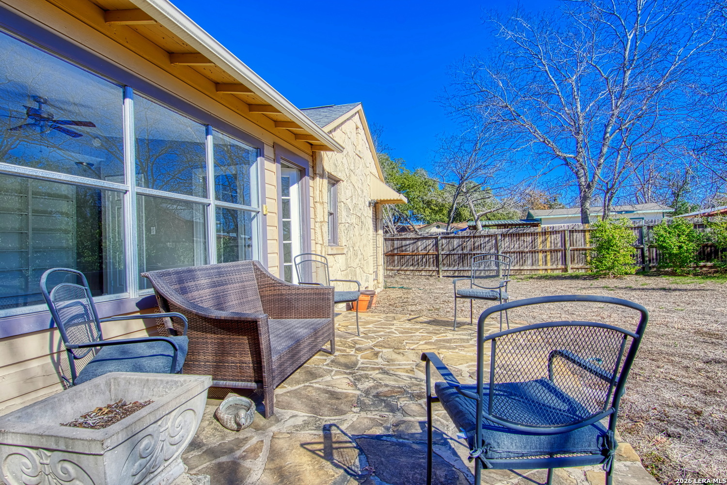 204 Lovera Blvd