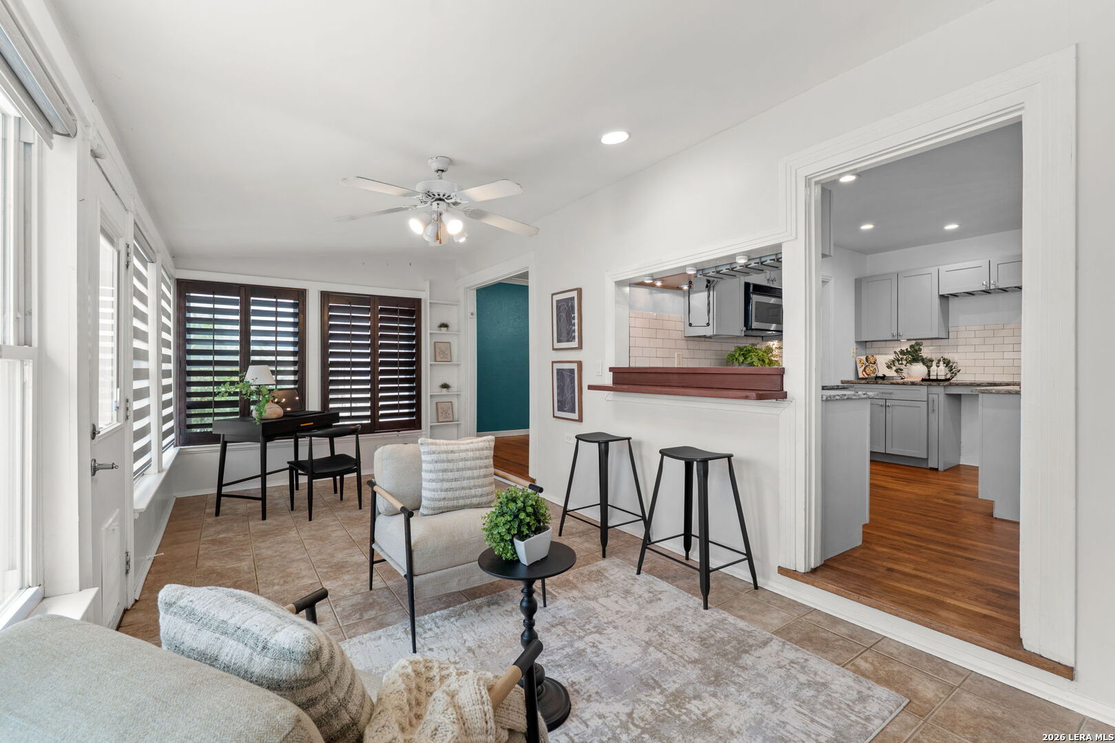 454 Paseo Encinal