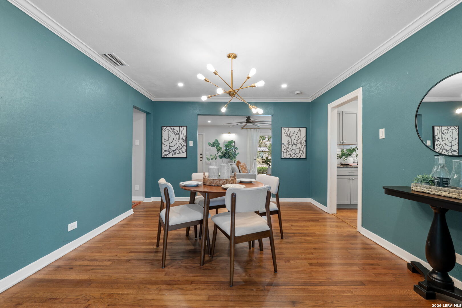 454 Paseo Encinal