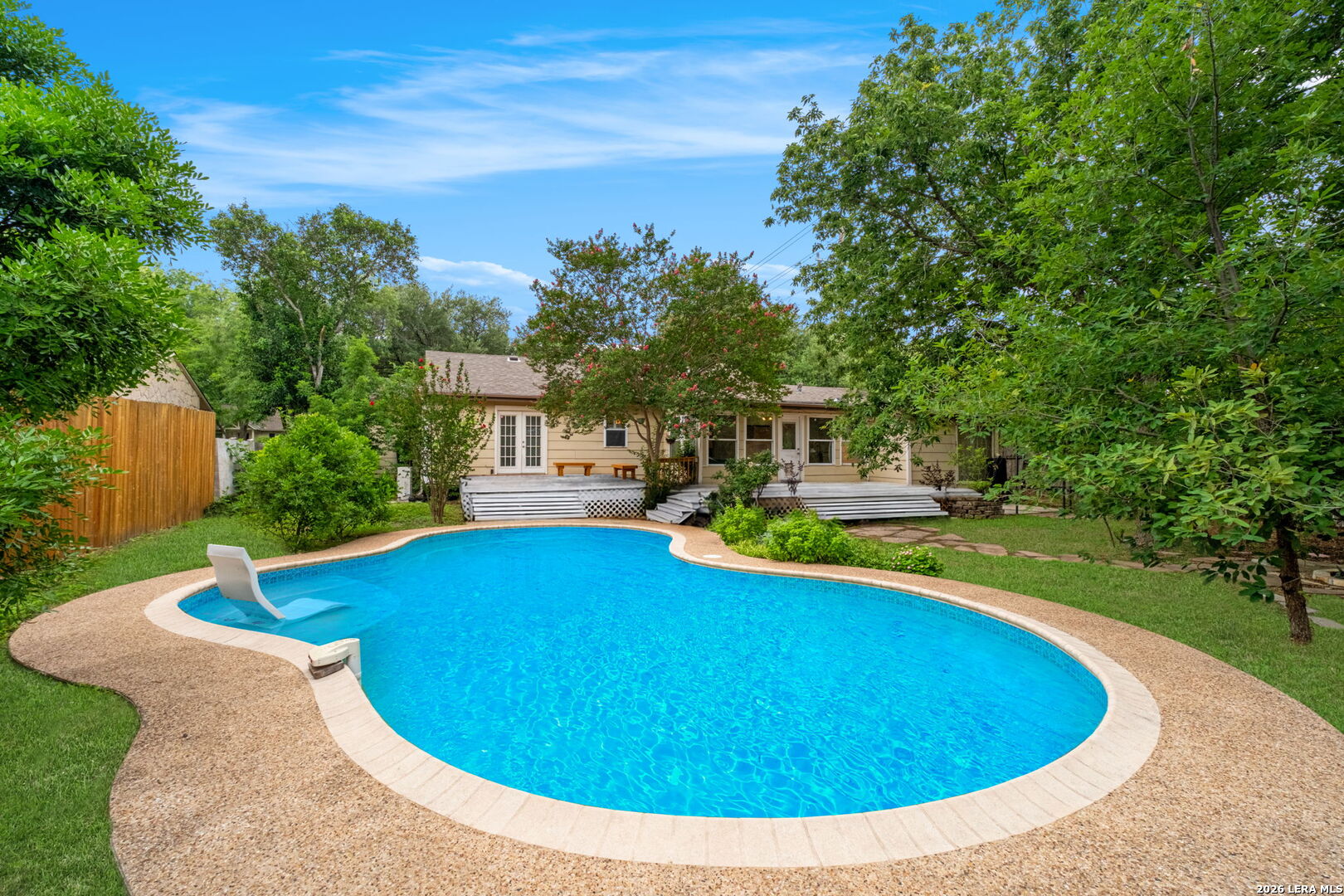 454 Paseo Encinal