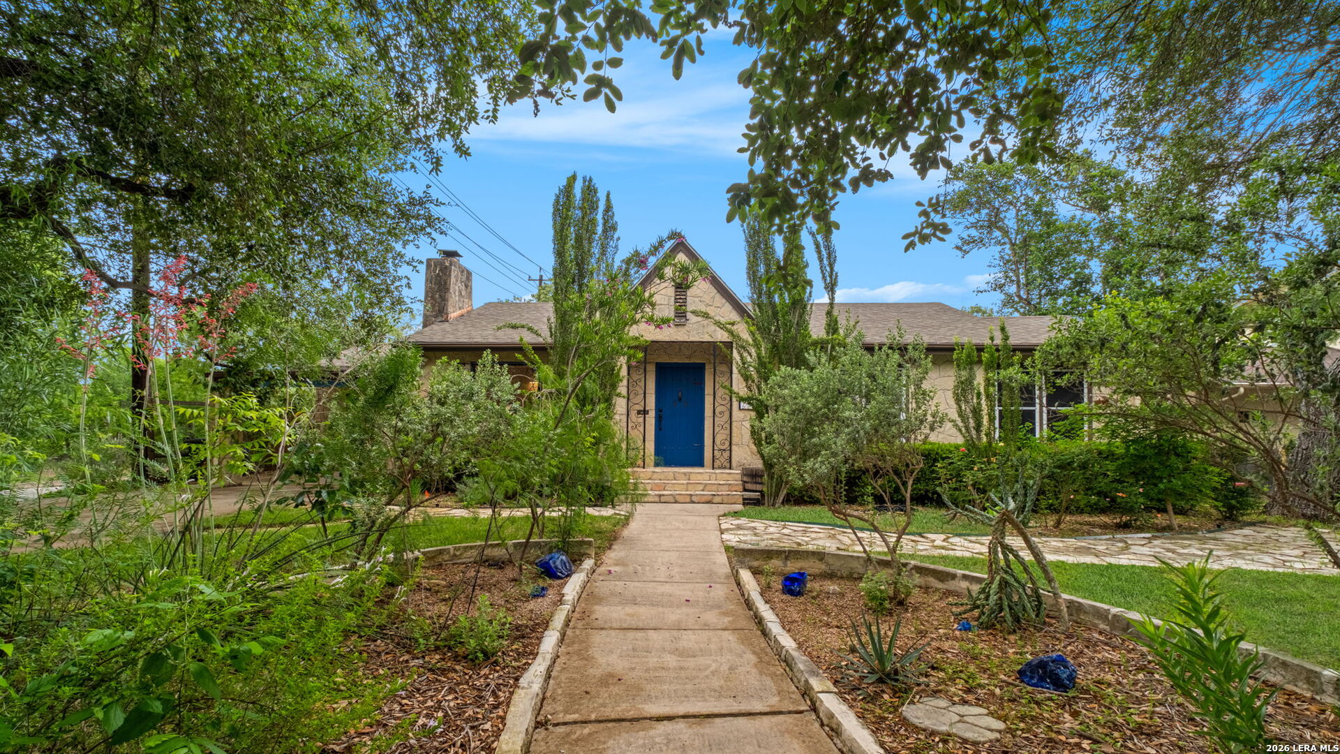454 Paseo Encinal