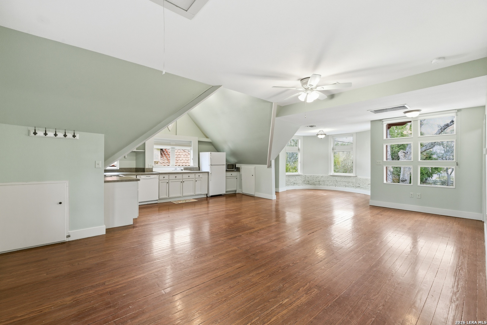 505 Belknap A