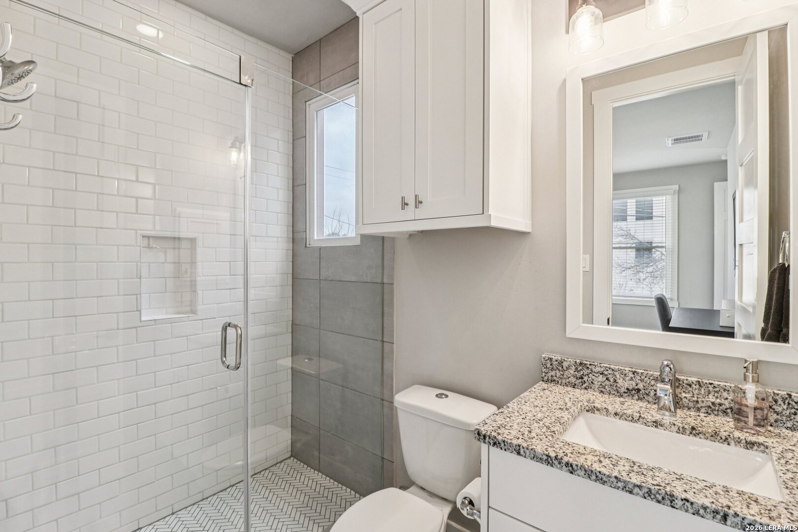 311 E Evergreen #1