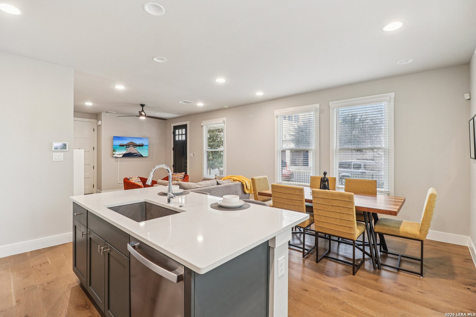 311 E Evergreen #1