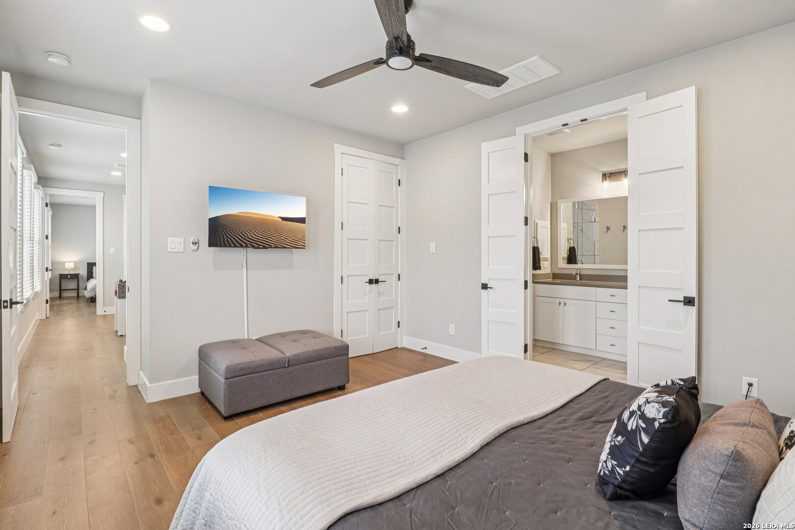 311 E Evergreen #1
