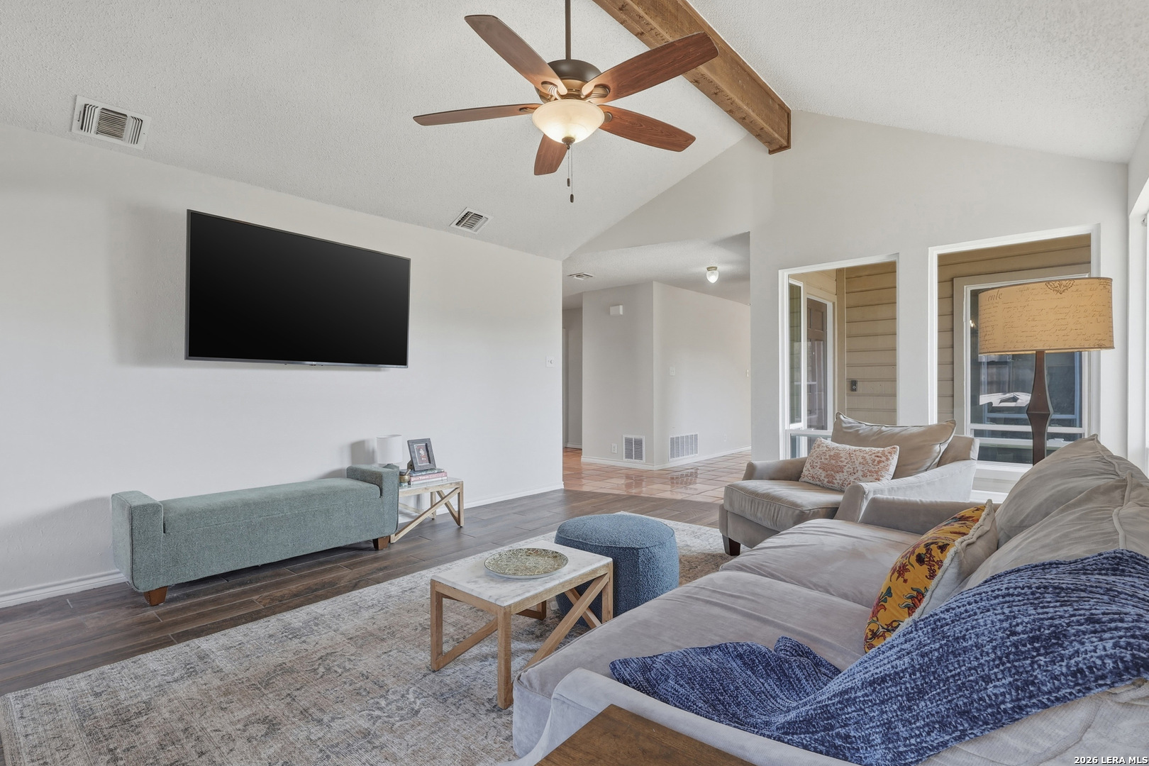 15127 Forest Country