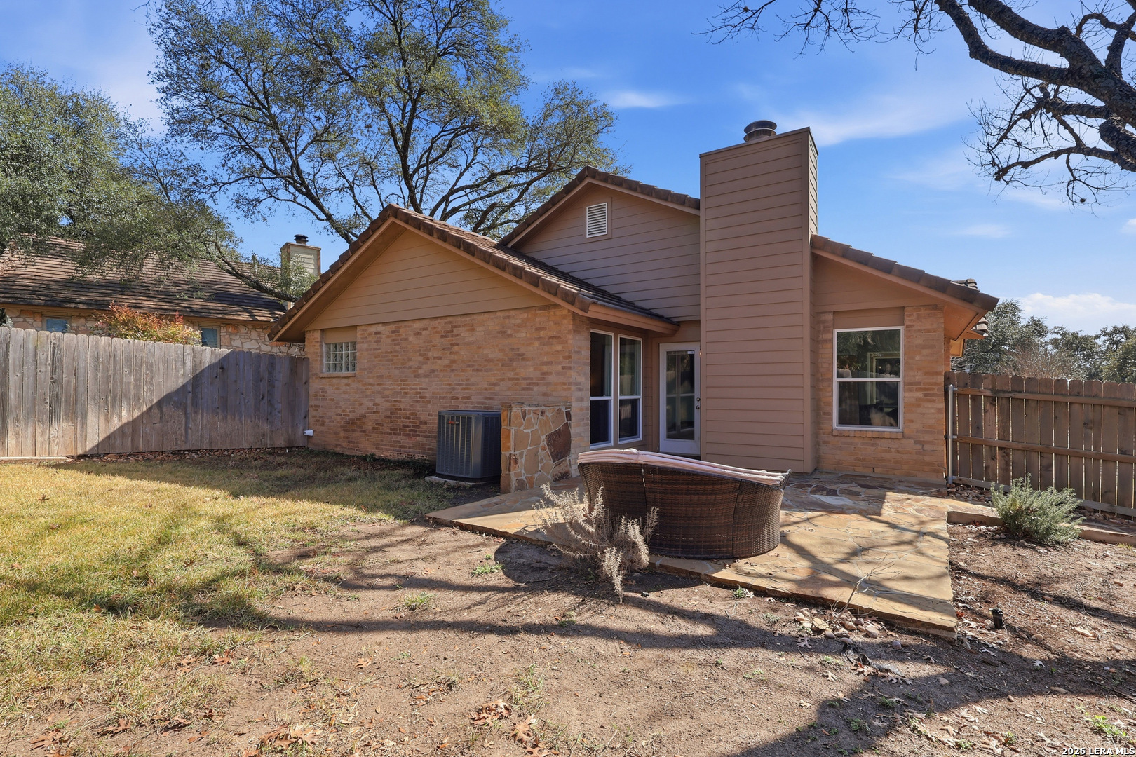 15127 Forest Country