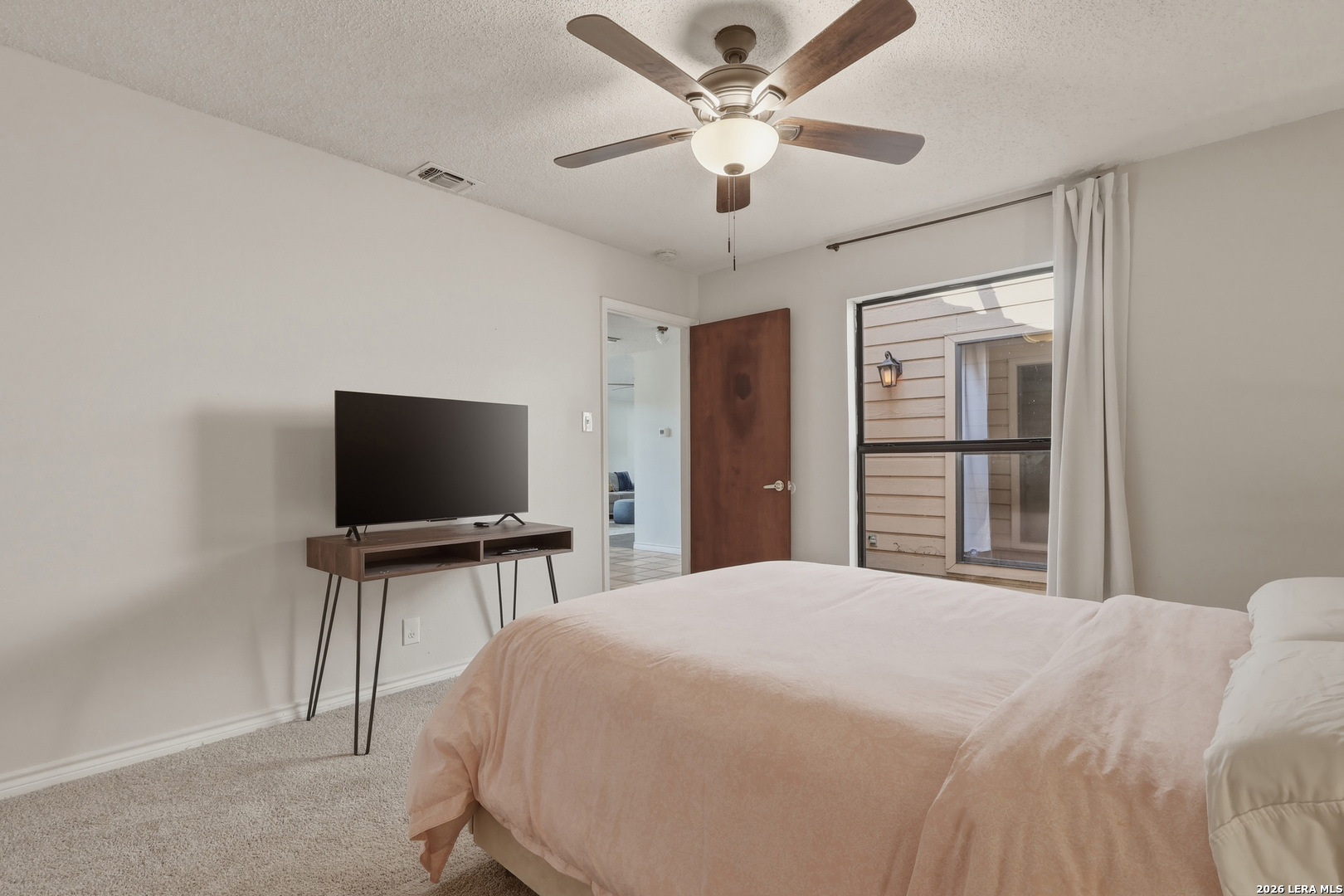 15127 Forest Country