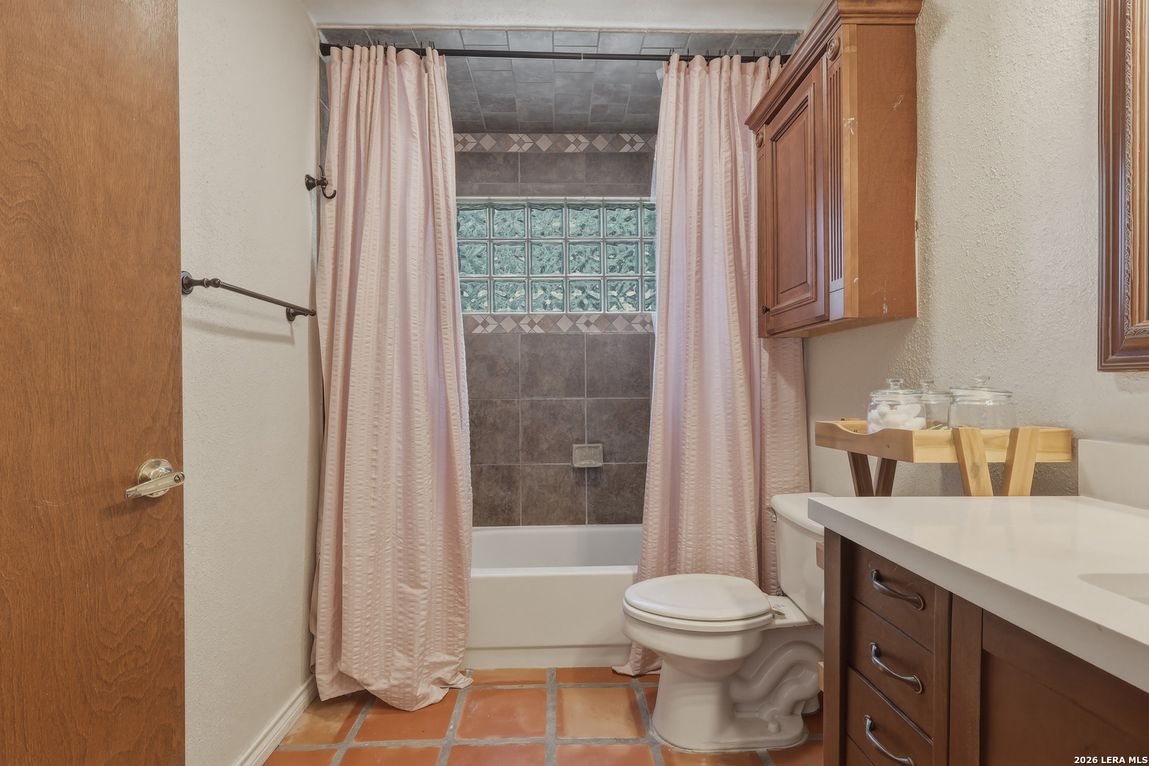 15127 Forest Country