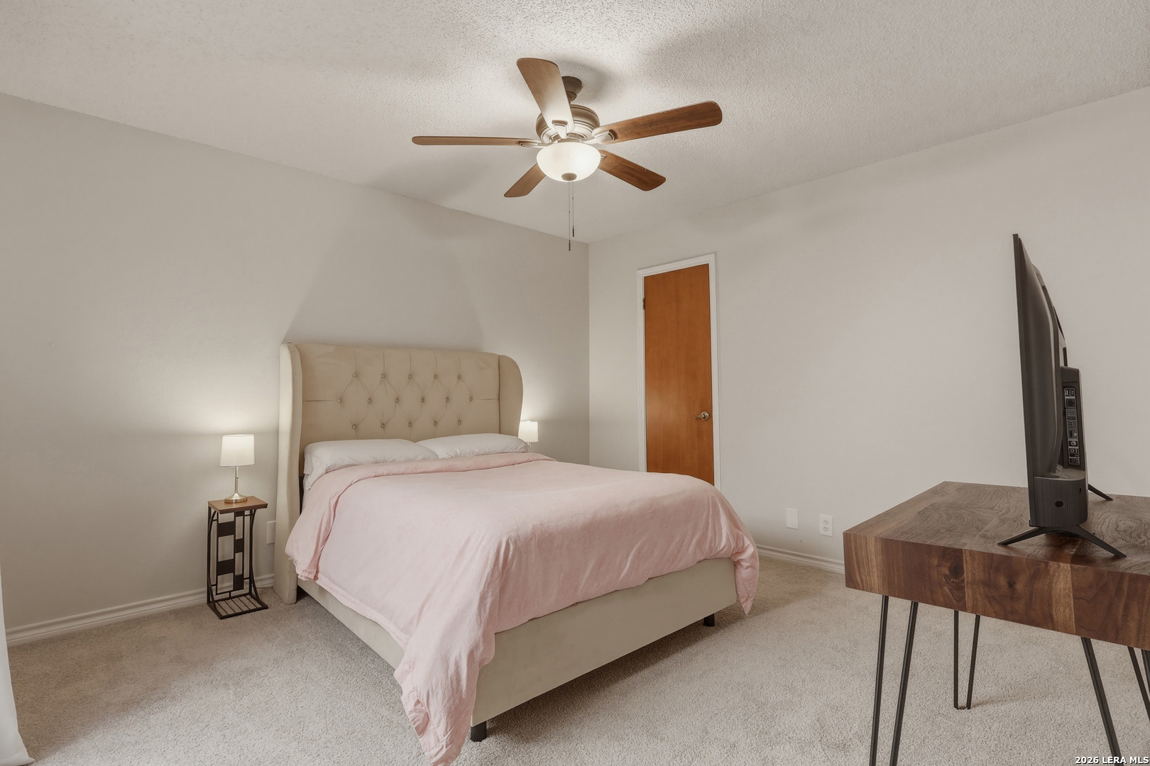 15127 Forest Country