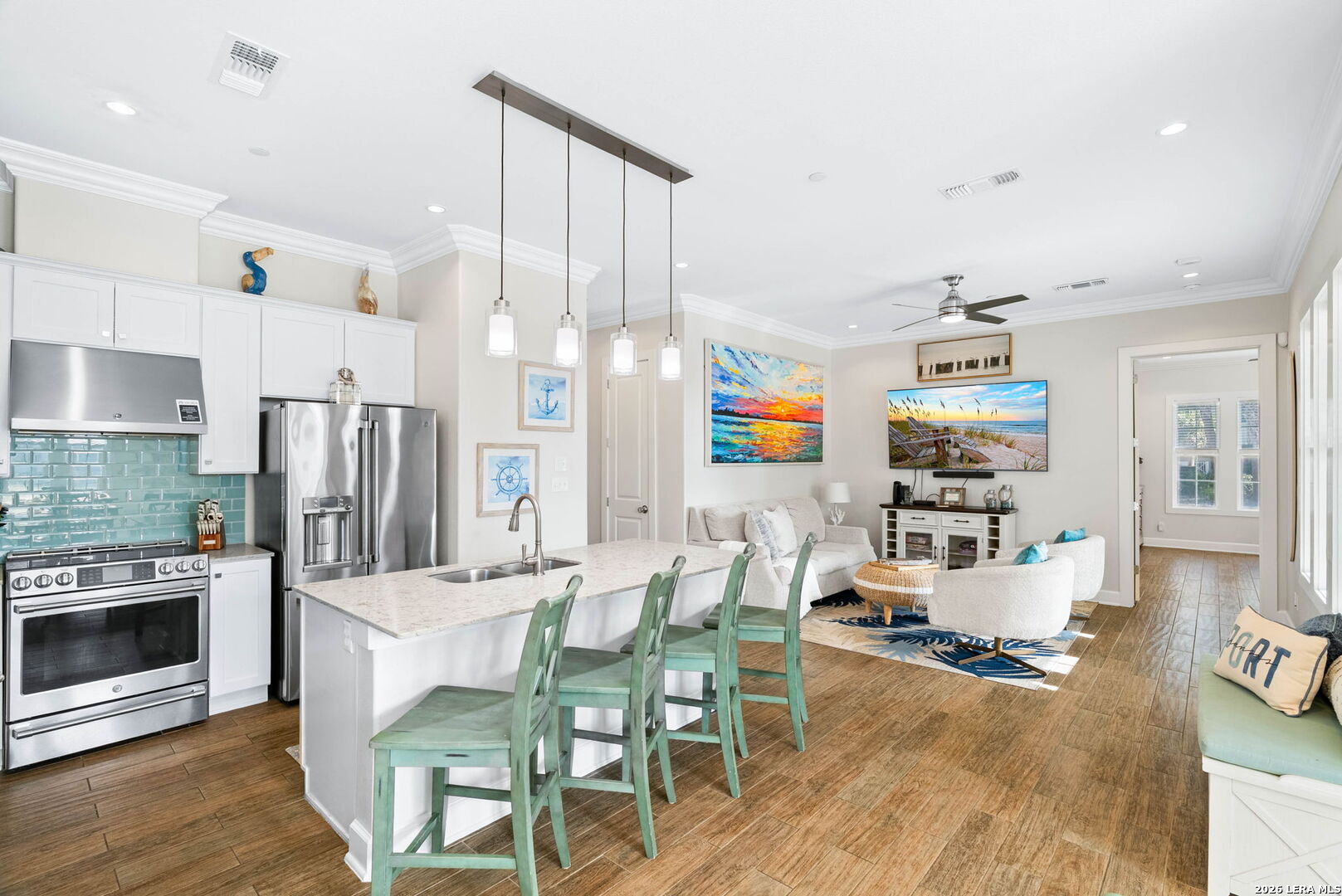 137 Palmilla Cir 106