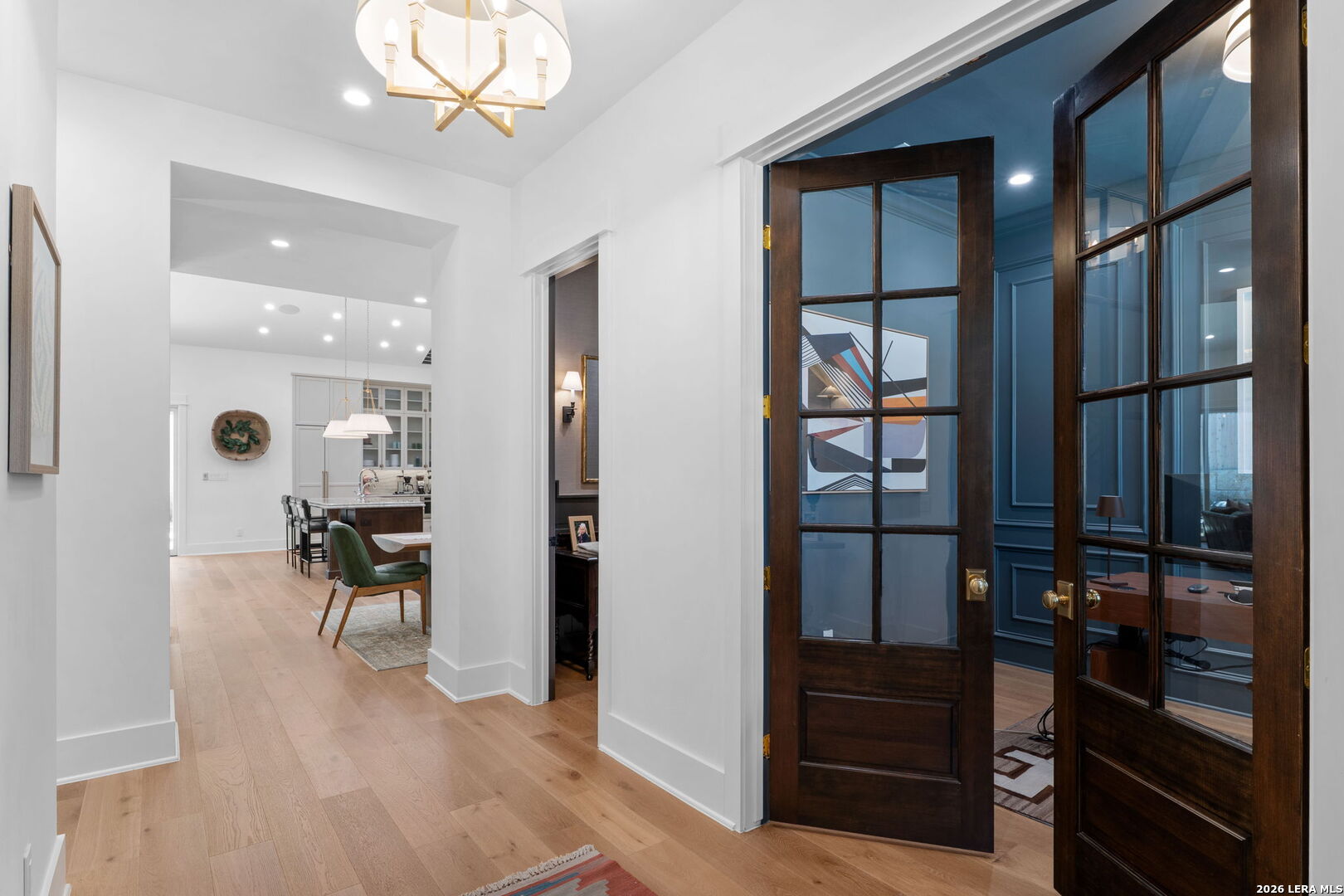 808 Canterbury Hill