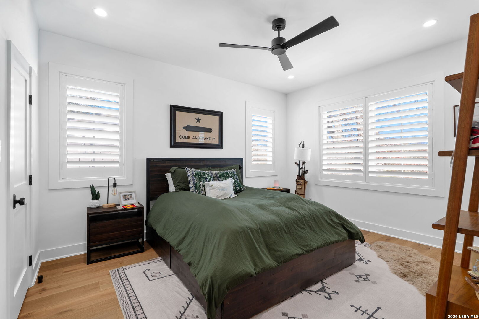 808 Canterbury Hill