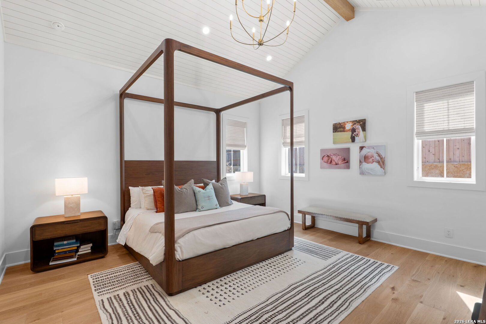 808 Canterbury Hill