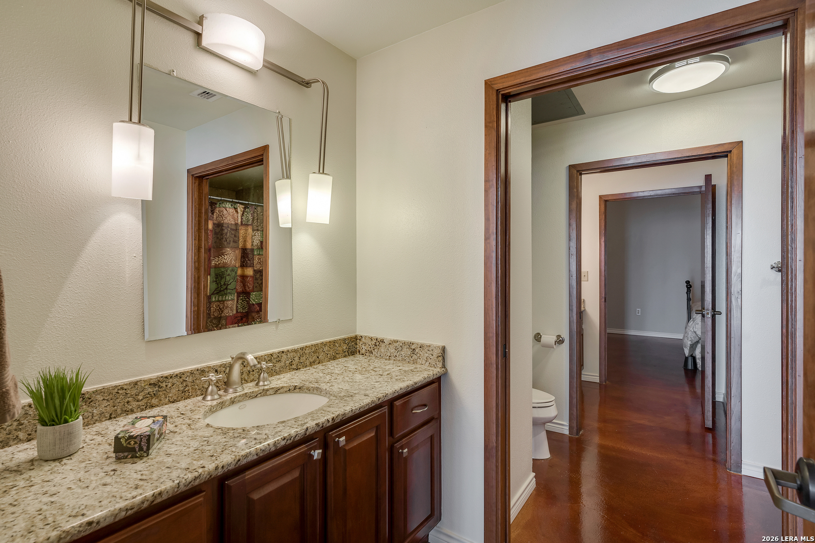214 E Travis APT 301