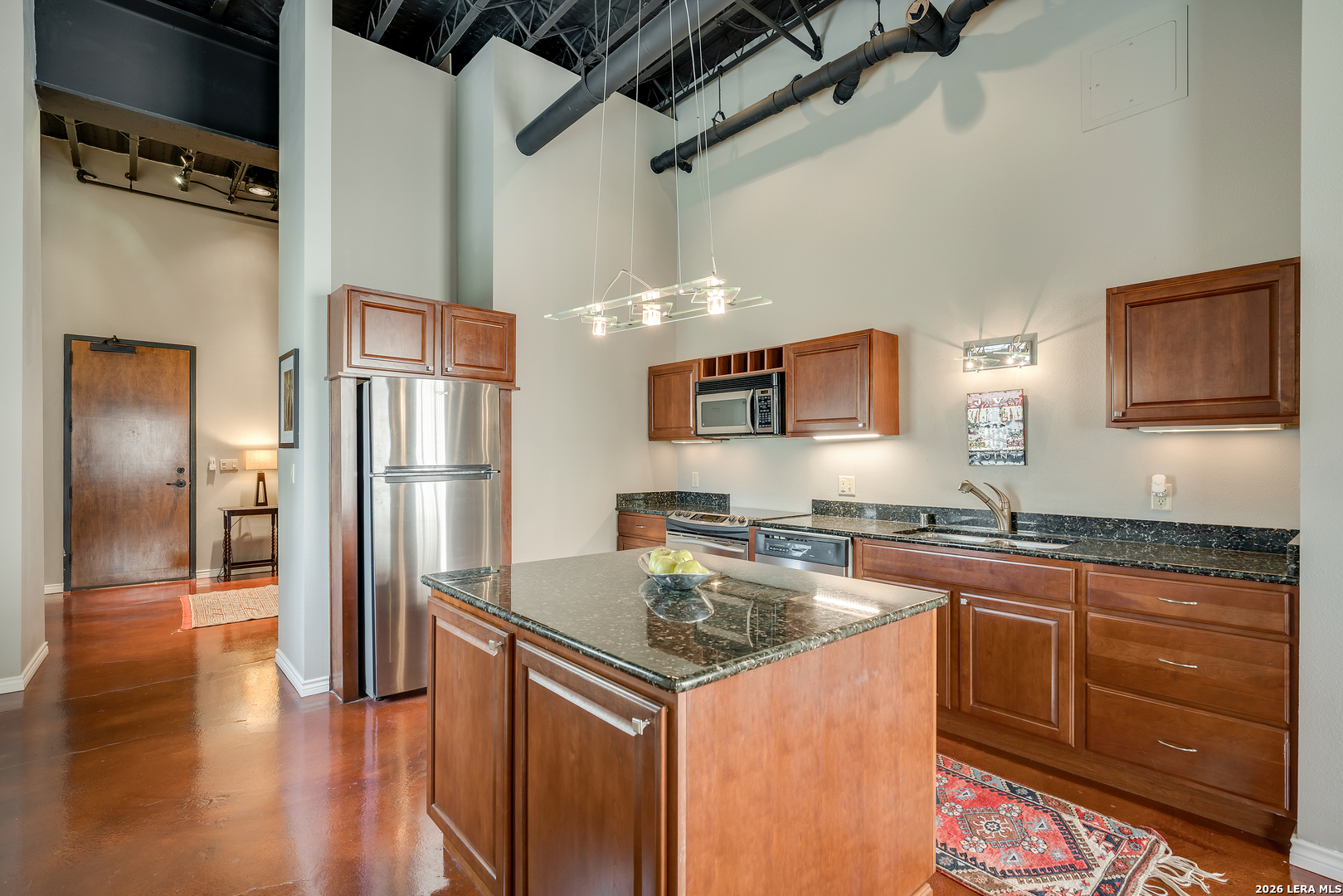 214 E Travis APT 301