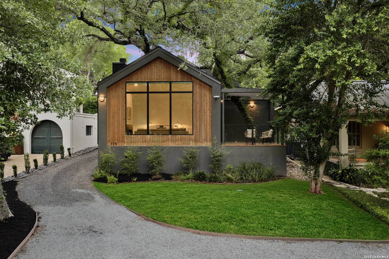 119 Grant Ave