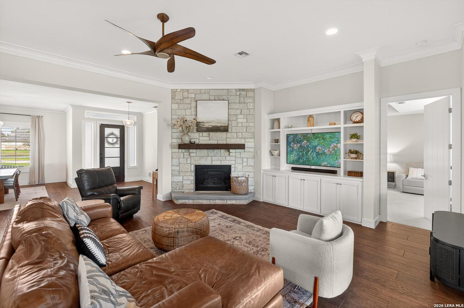 5830 Lago Vista