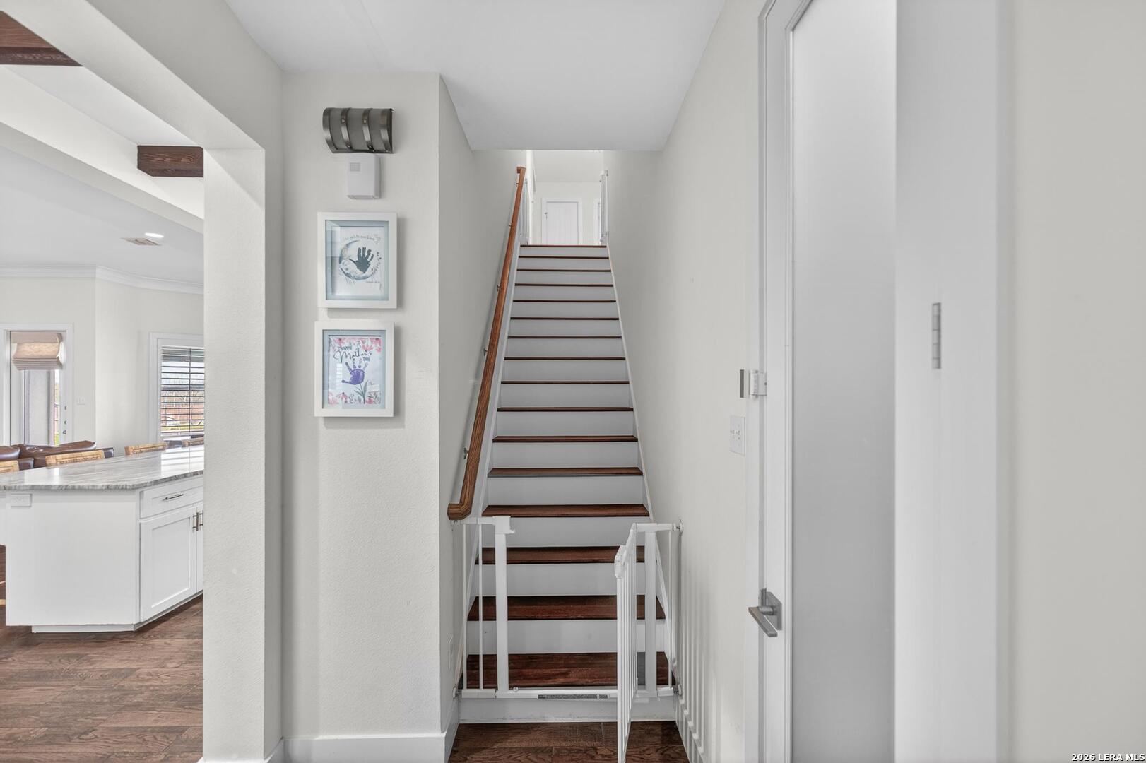 5830 Lago Vista
