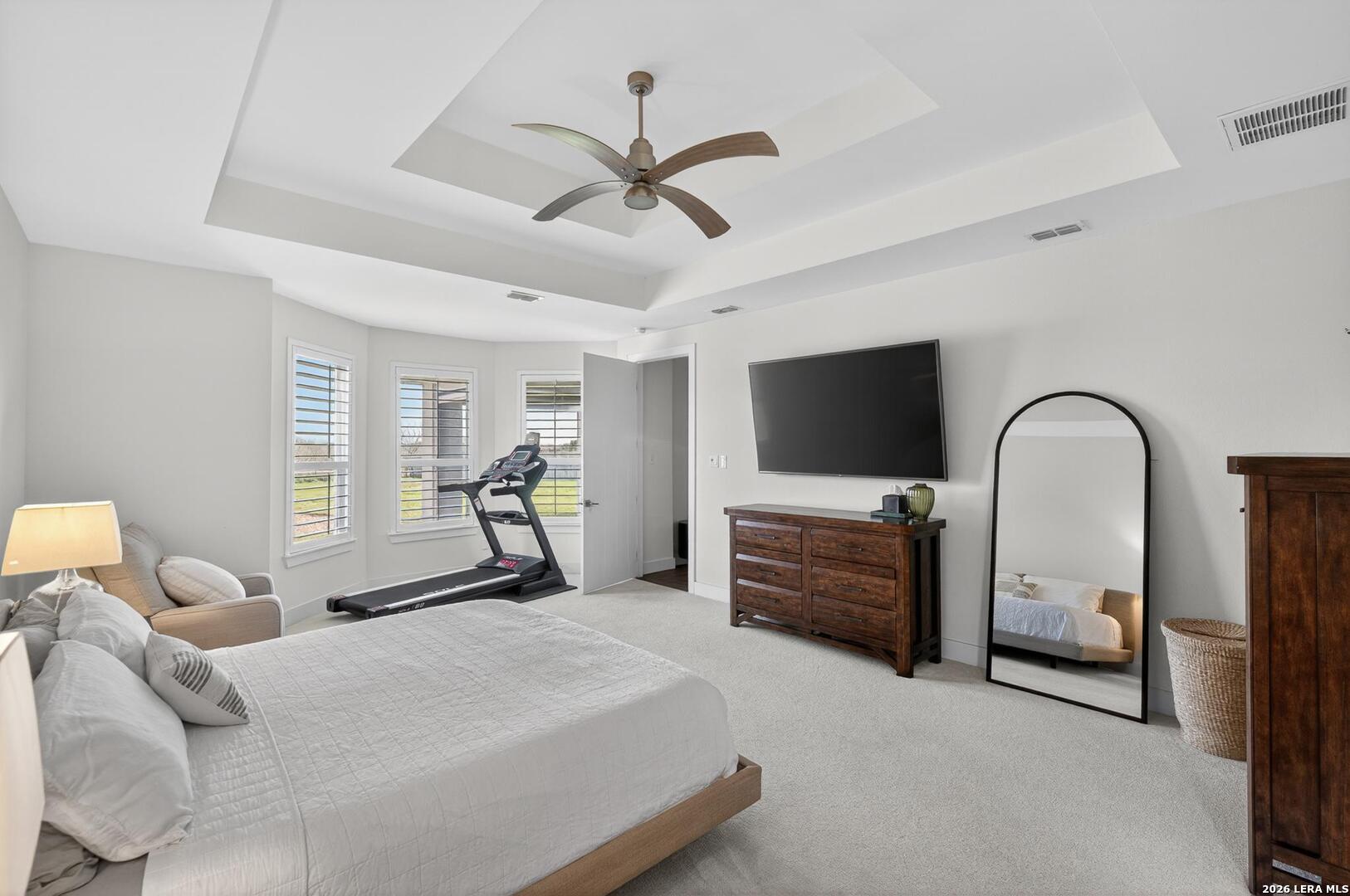 5830 Lago Vista
