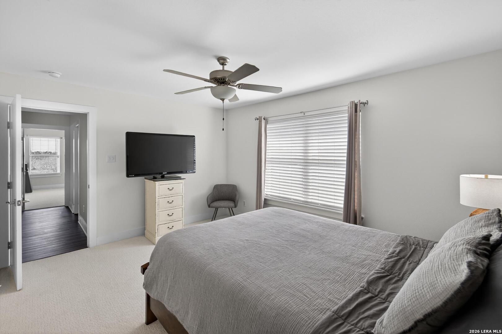 5830 Lago Vista