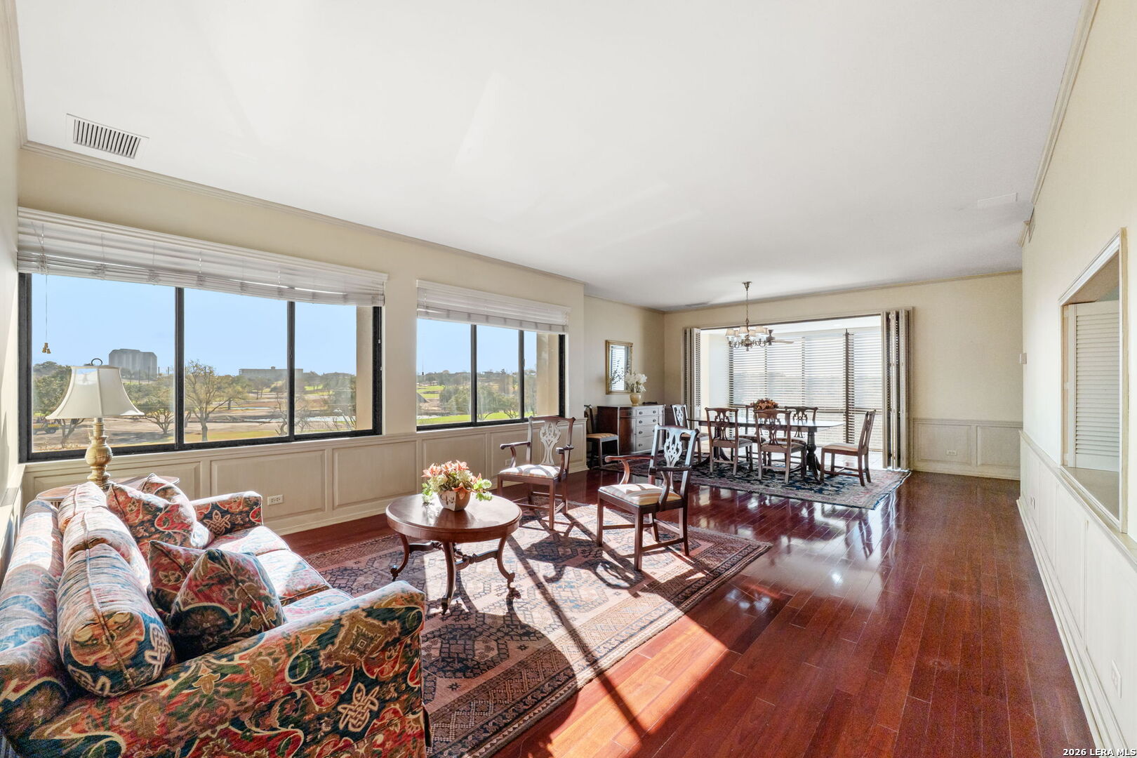 4001 N New Braunfels APT 300A