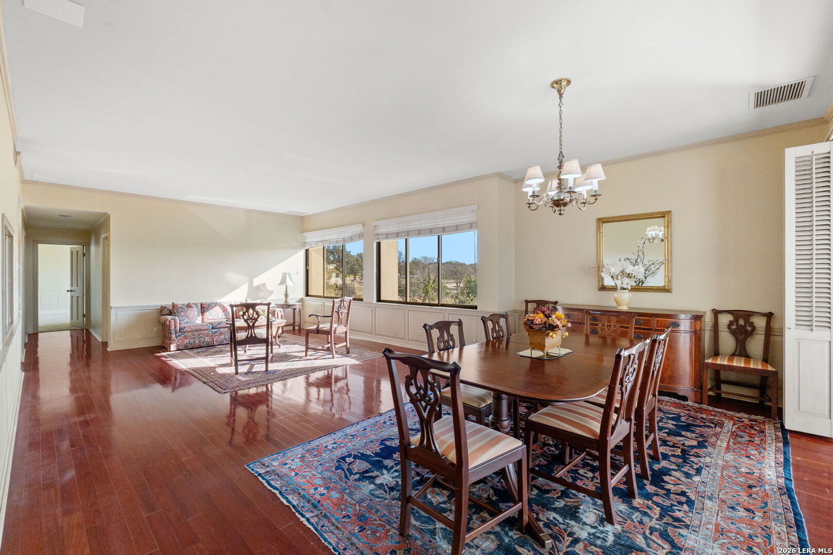 4001 N New Braunfels APT 300A