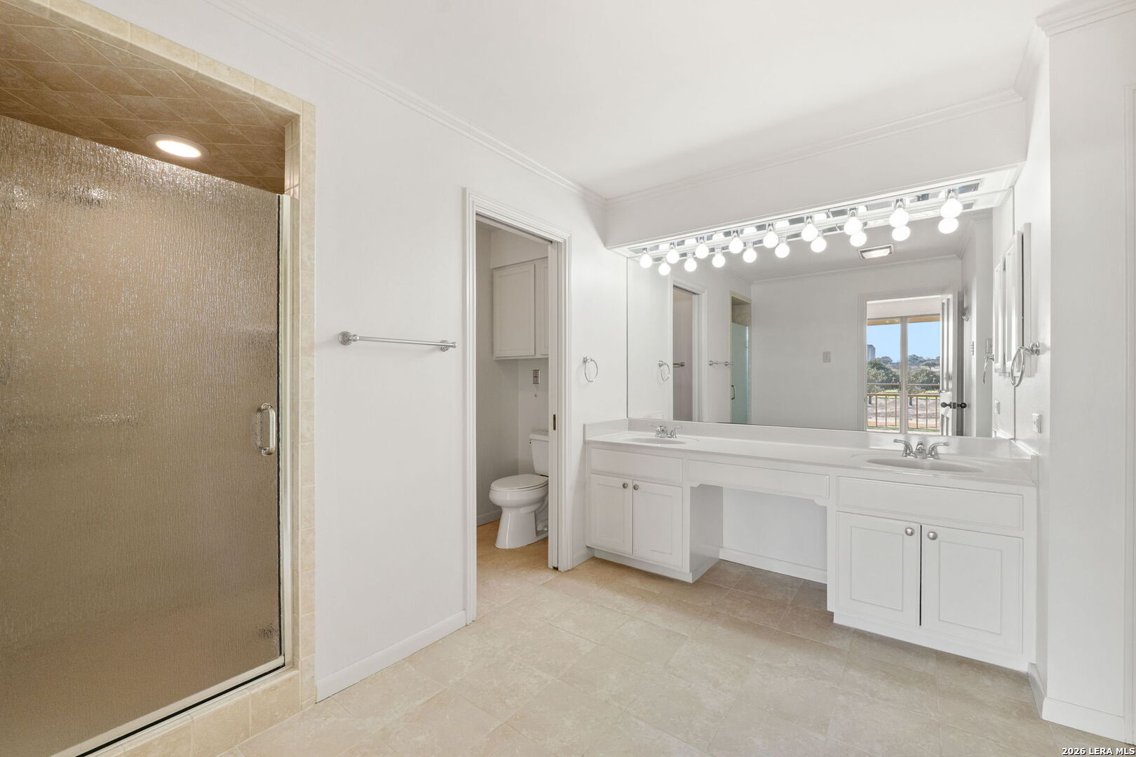 4001 N New Braunfels APT 300A