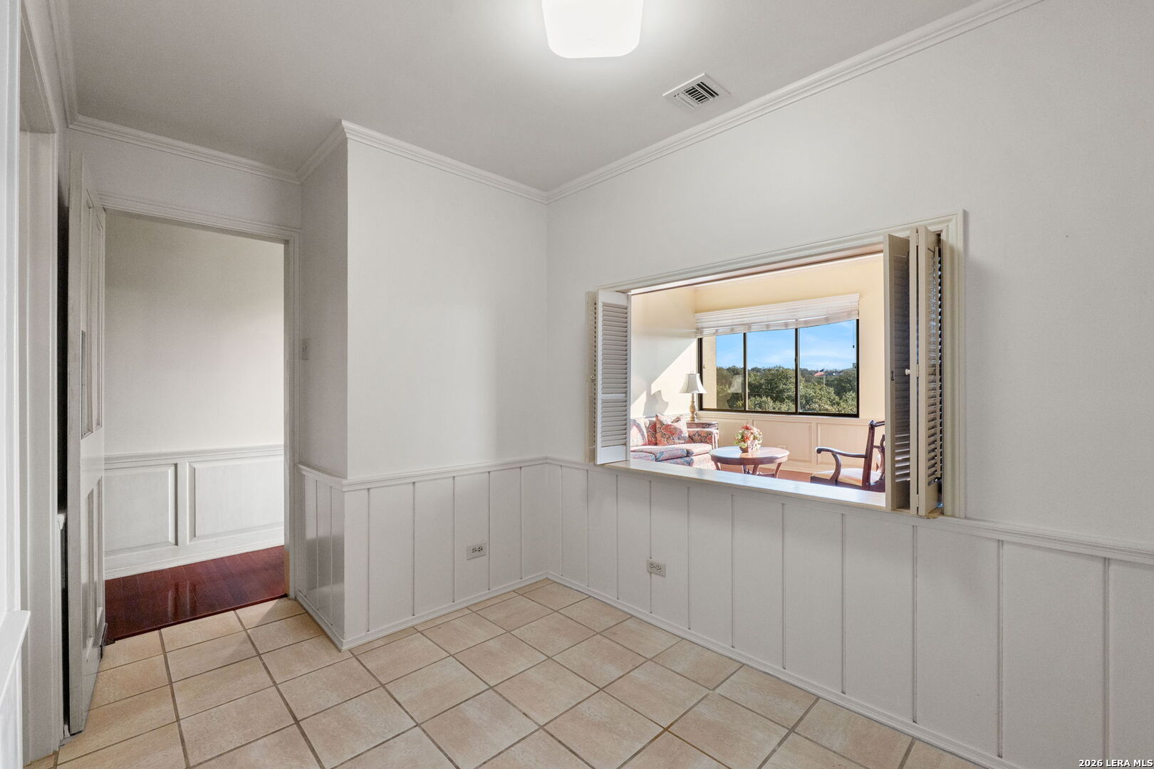 4001 N New Braunfels APT 300A