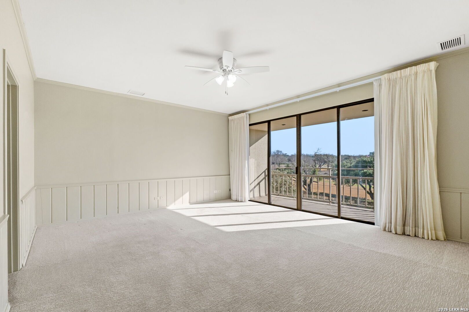 4001 N New Braunfels APT 300A