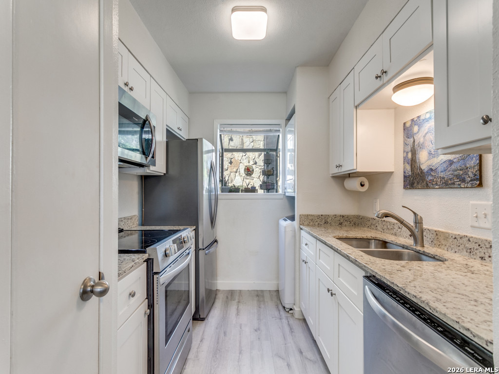 3843 Barrington 139J