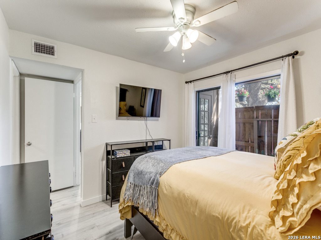 3843 Barrington 139J