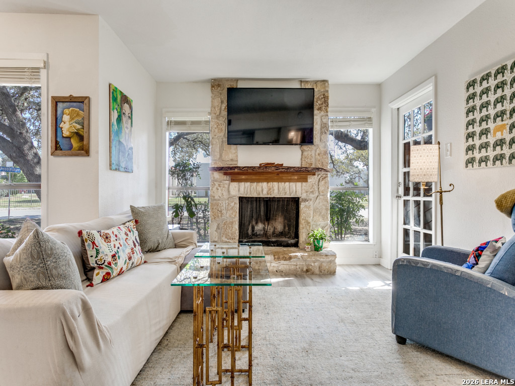 3843 Barrington 139J