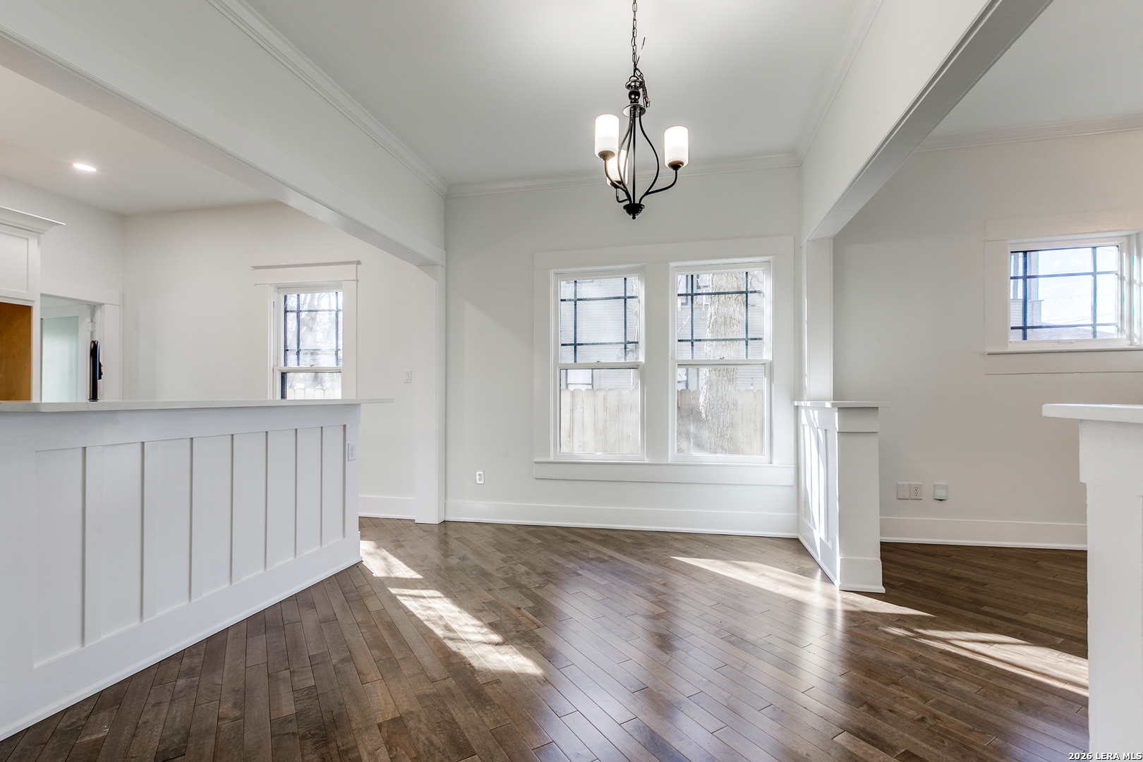 204 Queen Anne