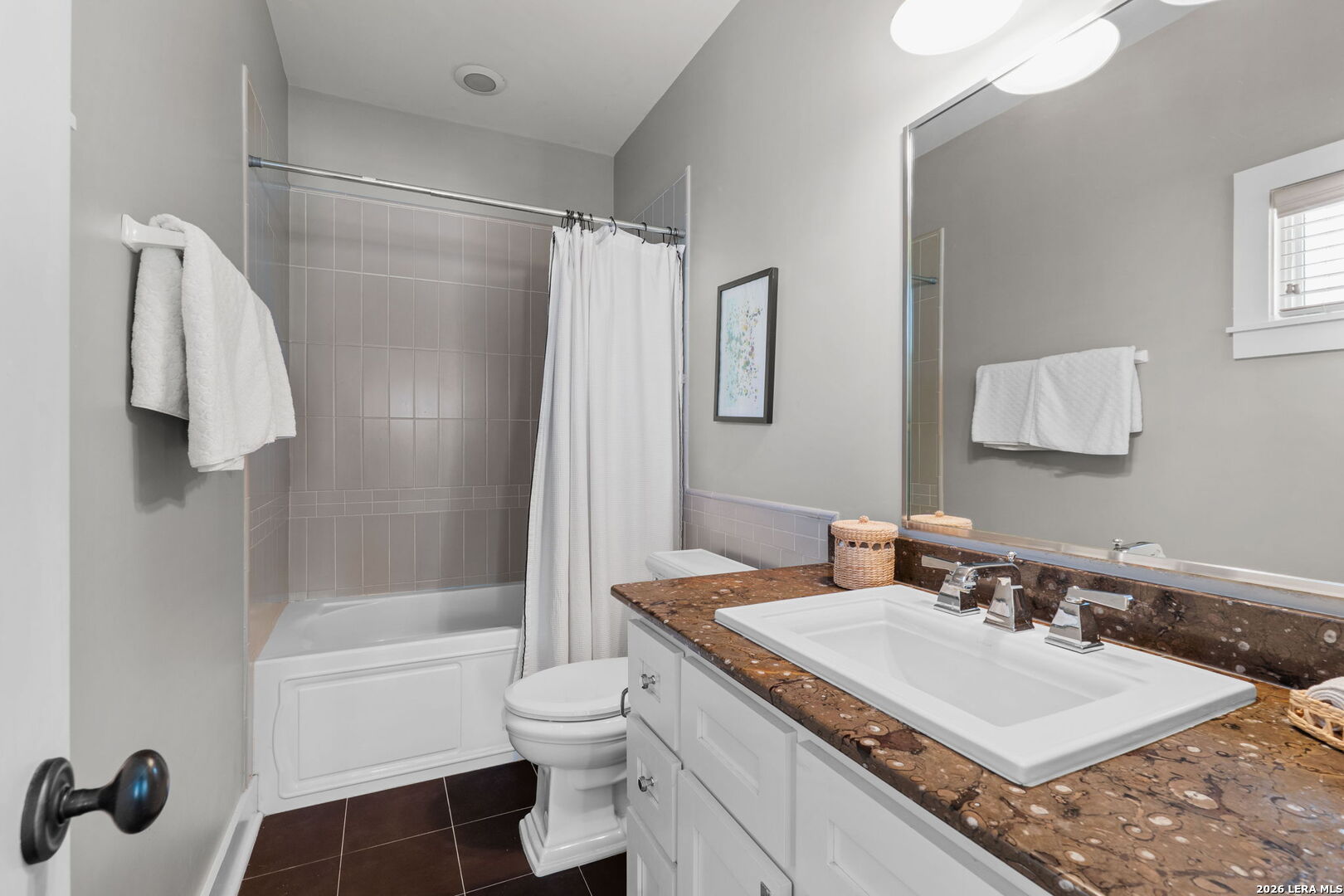 137 Katherine Court 3