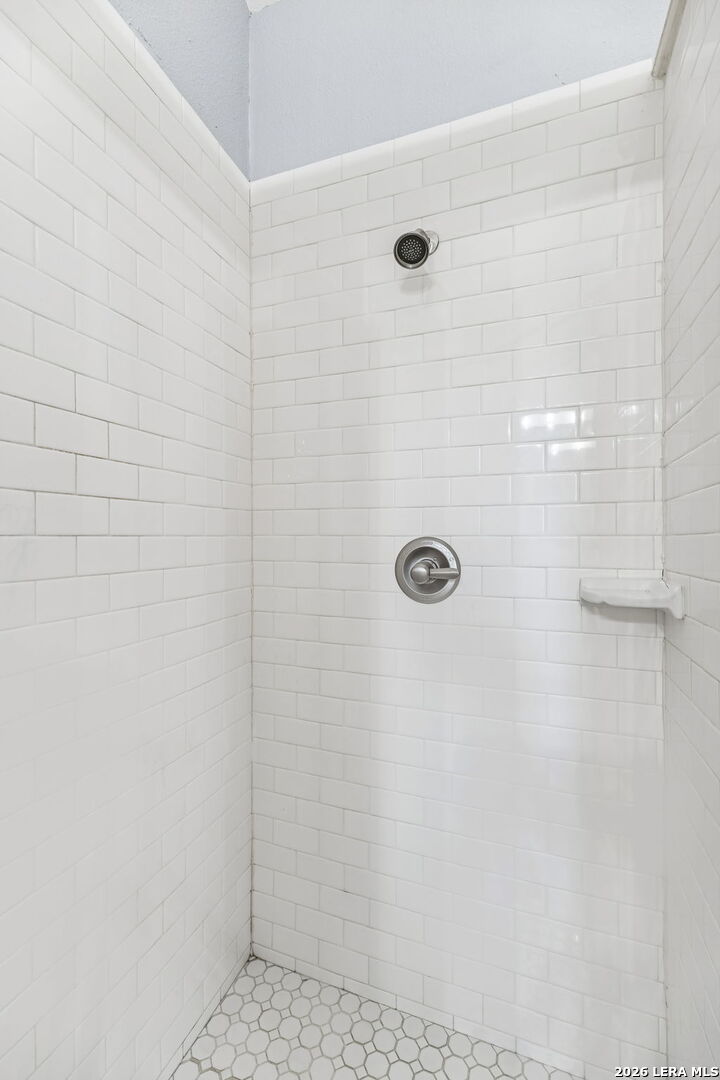 17343 Fountain Mist