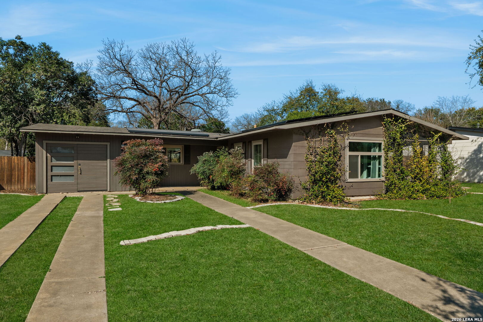 221 Seford Dr