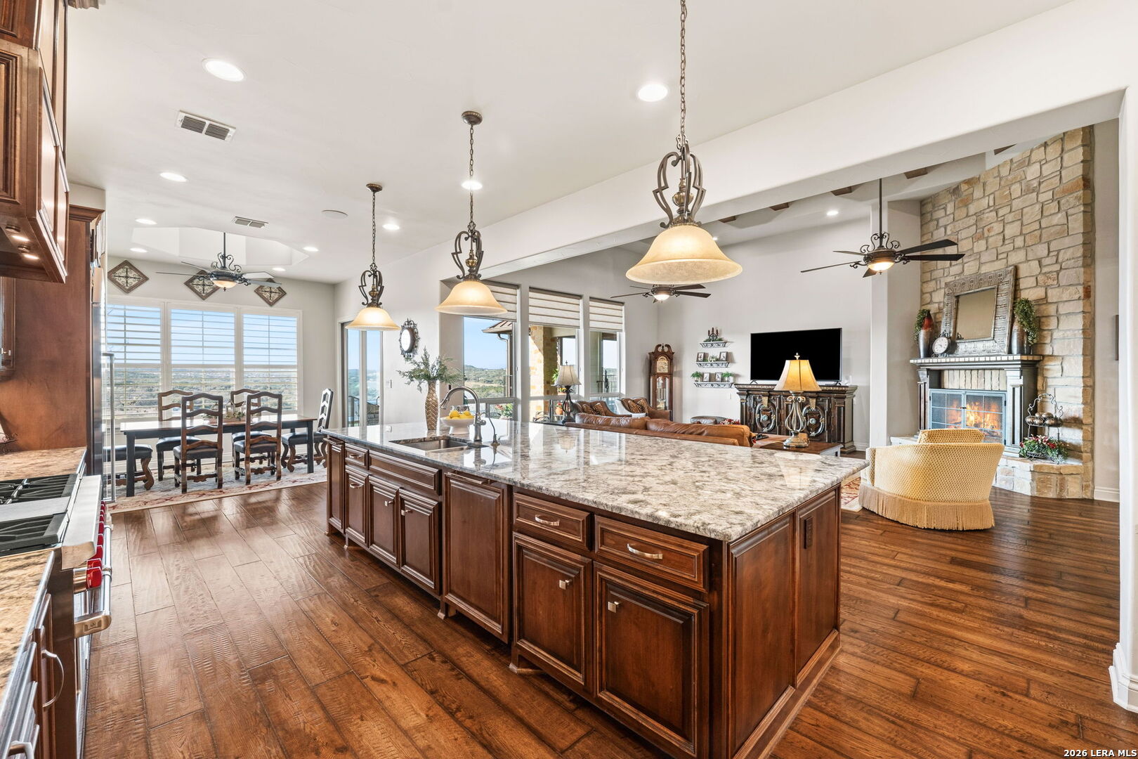 9743 Autumn Canyon