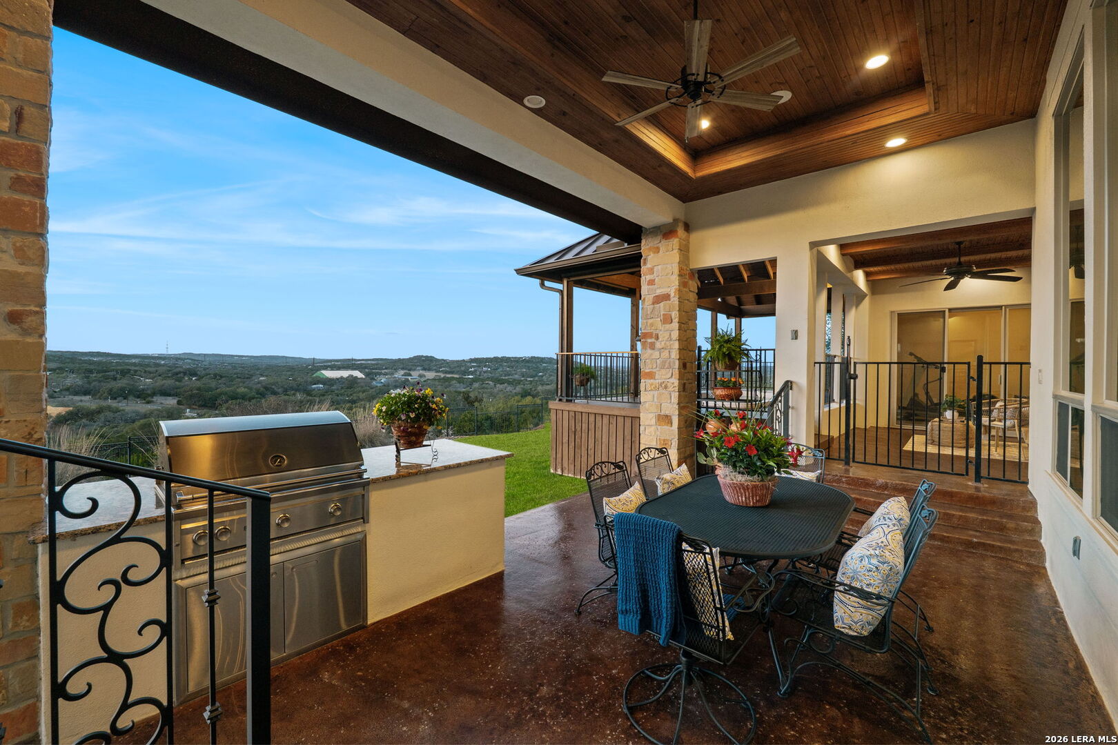 9743 Autumn Canyon