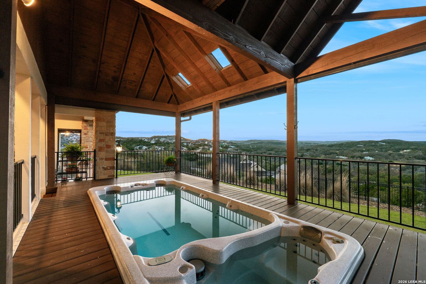 9743 Autumn Canyon