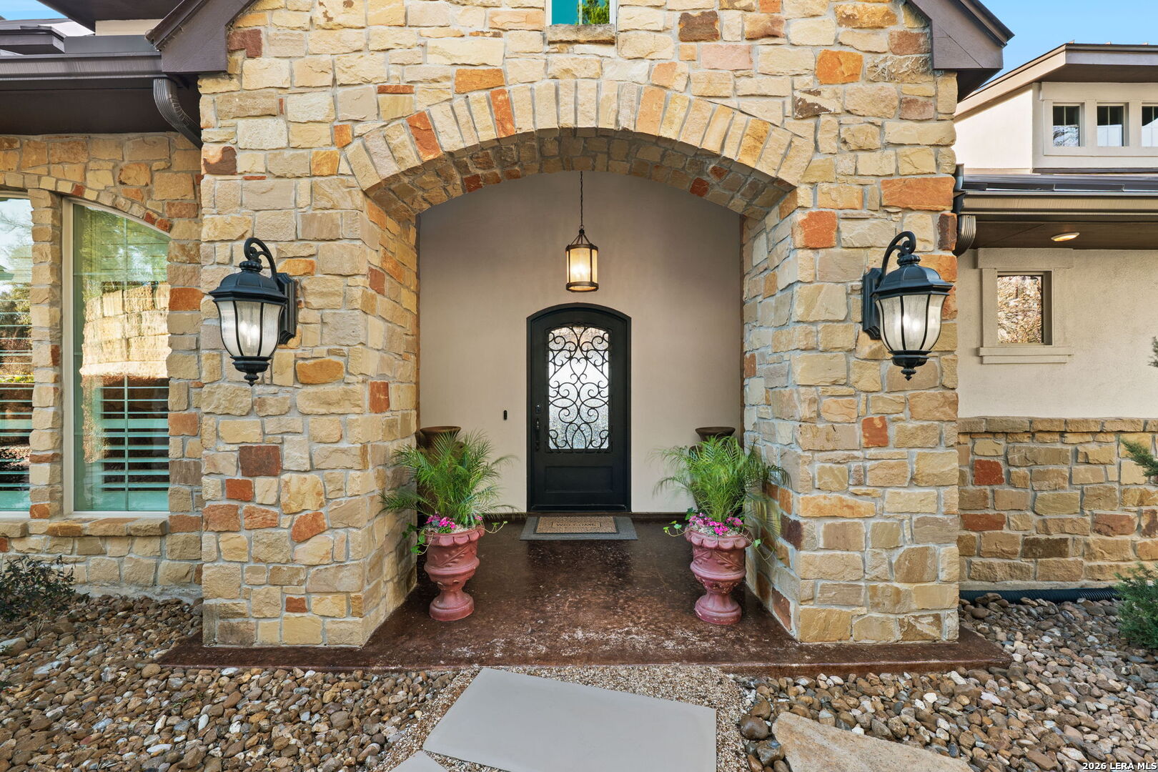 9743 Autumn Canyon