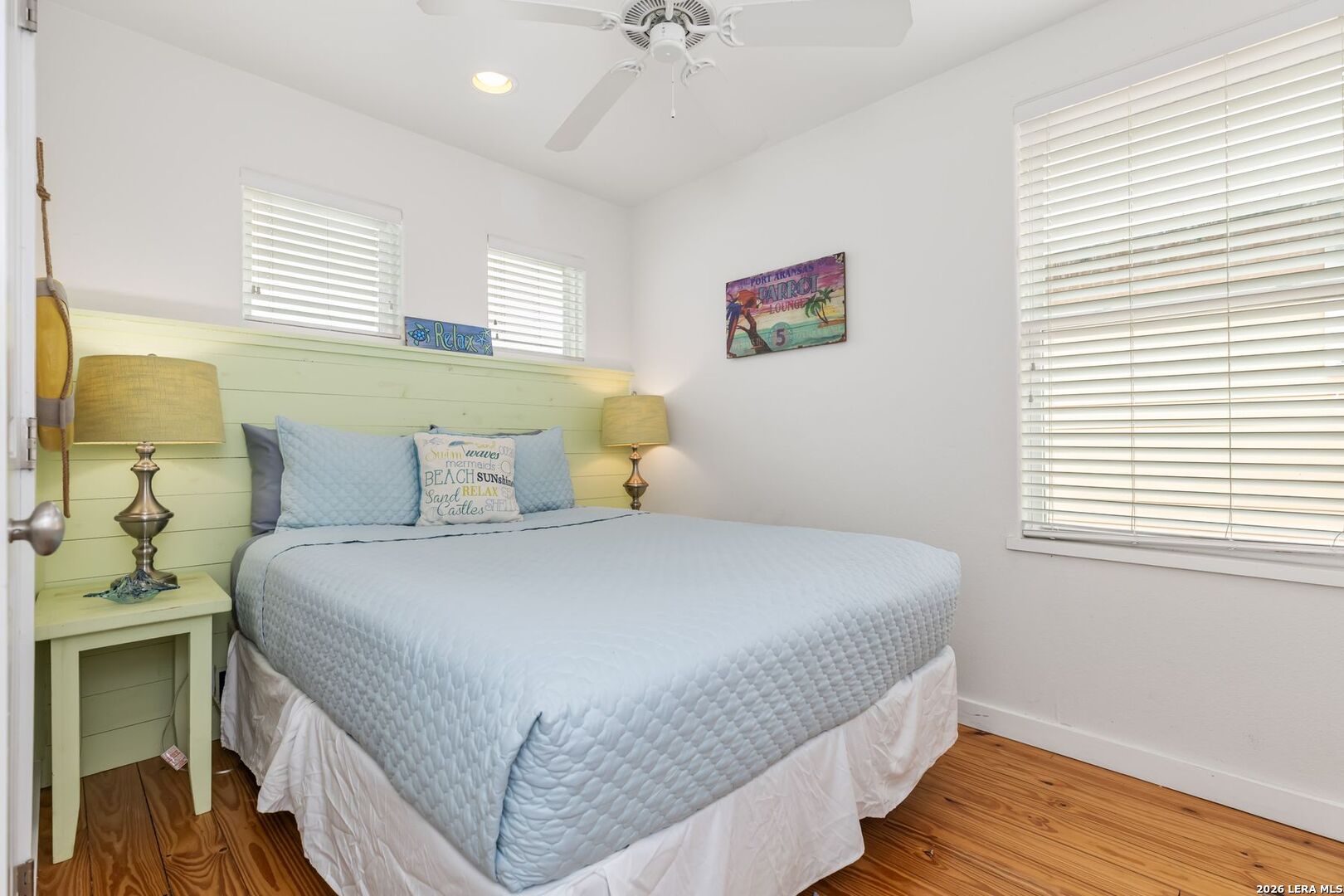 301 E Avenue C 301
